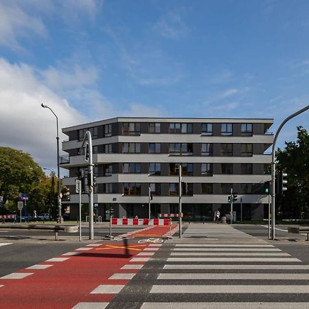 Pulawska 221 - Colorful Apartment With Balcony By Noclegi Renters Warsaw Luaran gambar